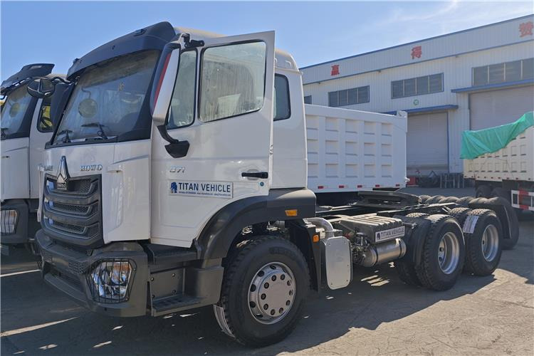Sinotruk Used Hohan Truck Tractor 10 Wheeler for Sale In Burkina Faso - Sattelzugmaschine: das Bild 2 Sinotruk Used Hohan Truck Tractor 10 Wheeler for Sale In Burkina Faso - Sattelzugmaschine: das Bild 2