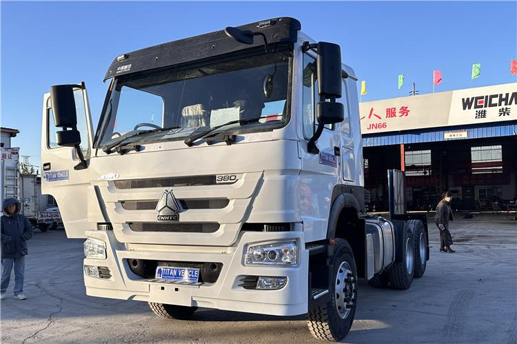 Sinotruk Used Howo 380HP Truck Head with RHD for Sale In Tanzania - Sattelzugmaschine: das Bild 1 Sinotruk Used Howo 380HP Truck Head with RHD for Sale In Tanzania - Sattelzugmaschine: das Bild 1