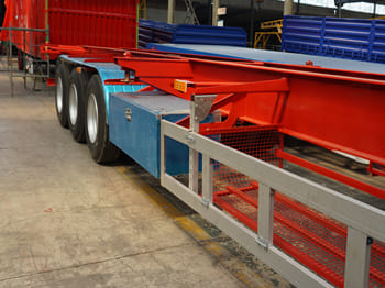 TITAN 40 ft Container Trailer for Sale in Namibia - Fahrgestell Auflieger: das Bild 5 TITAN 40 ft Container Trailer for Sale in Namibia - Fahrgestell Auflieger: das Bild 5