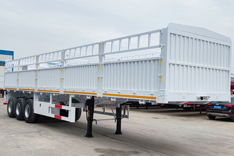 TITAN Cargo Trailer for Sale in Saudi Arabia - Tiertransporter Auflieger: das Bild 2 TITAN Cargo Trailer for Sale in Saudi Arabia - Tiertransporter Auflieger: das Bild 2