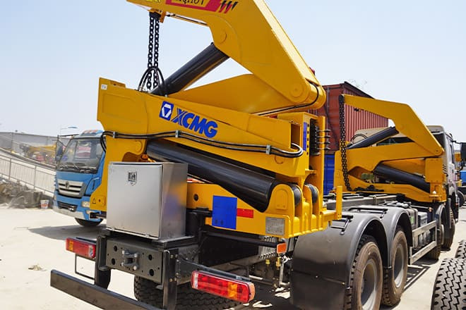 XCMG 20Ft Container Side Lift Truck for Sale in Guyana - Containerwagen/ Wechselfahrgestell LKW: das Bild 2 XCMG 20Ft Container Side Lift Truck for Sale in Guyana - Containerwagen/ Wechselfahrgestell LKW: das Bild 2
