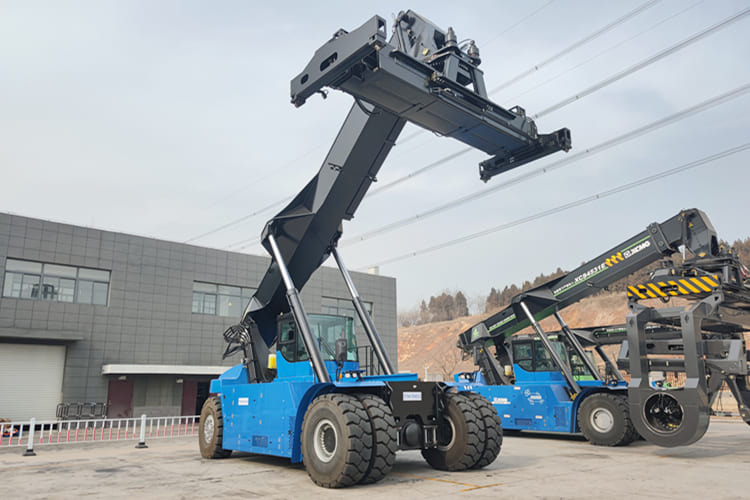 XCMG Reach Stacker Container Handler for sale in Malawi - Containerstapler: das Bild 2 XCMG Reach Stacker Container Handler for sale in Malawi - Containerstapler: das Bild 2