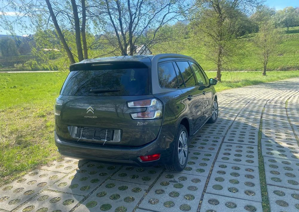 Citroën C4 Grand Picasso BlueHDi 120 EAT6 Selection - Kleinbus, Personentransporter: das Bild 5 Citroën C4 Grand Picasso BlueHDi 120 EAT6 Selection - Kleinbus, Personentransporter: das Bild 5