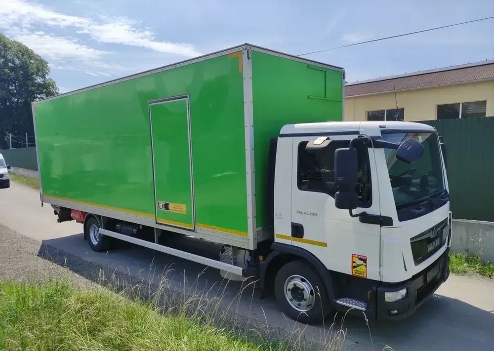 MAN TGL 12.190 kontener , winda - Koffer LKW: das Bild 3 MAN TGL 12.190 kontener , winda - Koffer LKW: das Bild 3