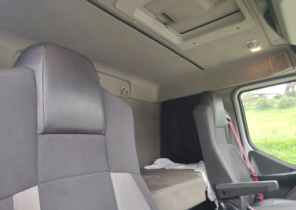 Kühlkoffer LKW Renault GAMA D 18.320  chłodnia izoterma 18 palet sypialka: das Bild 8