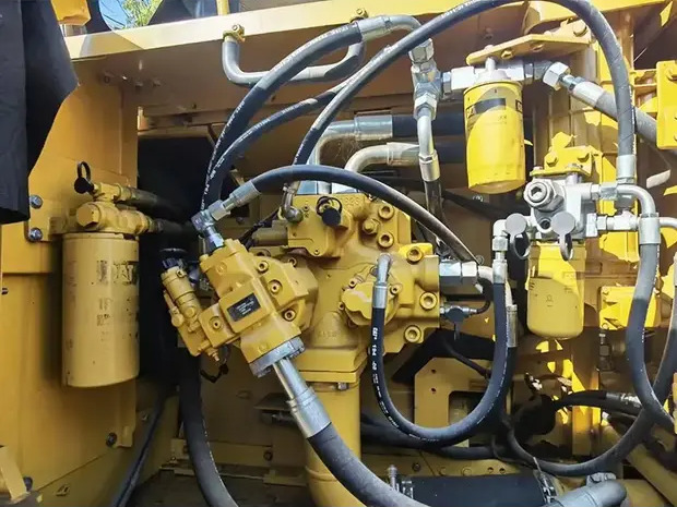 Kettenbagger 2022 Caterpillar 330D: das Bild 8 Kettenbagger 2022 Caterpillar 330D: das Bild 8