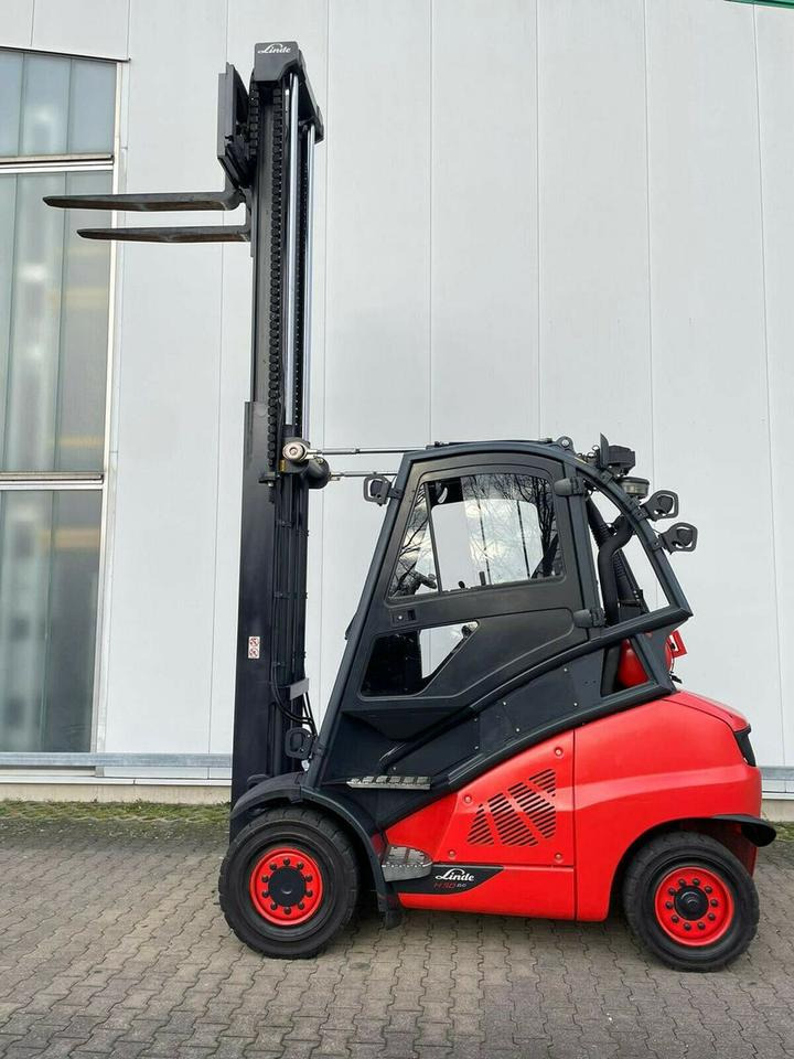 Linde Linde H 50 T - 7.390 h - Seitenschieber/Zinken neu - - Treibgasstapler: das Bild 5 Linde Linde H 50 T - 7.390 h - Seitenschieber/Zinken neu - - Treibgasstapler: das Bild 5