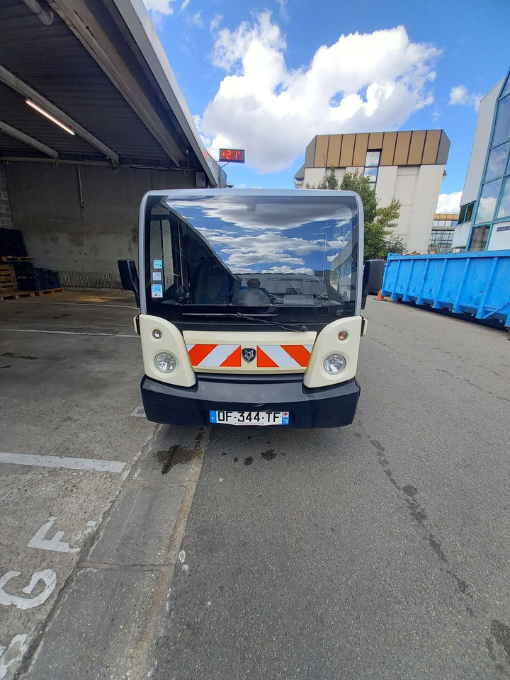 GOUPIL G5 - Véhicule électrique avec caisson (L 2 468mm x l - Elektro-Nutzfahrzeug, Koffer Transporter: das Bild 3 GOUPIL G5 - Véhicule électrique avec caisson (L 2 468mm x l - Elektro-Nutzfahrzeug, Koffer Transporter: das Bild 3