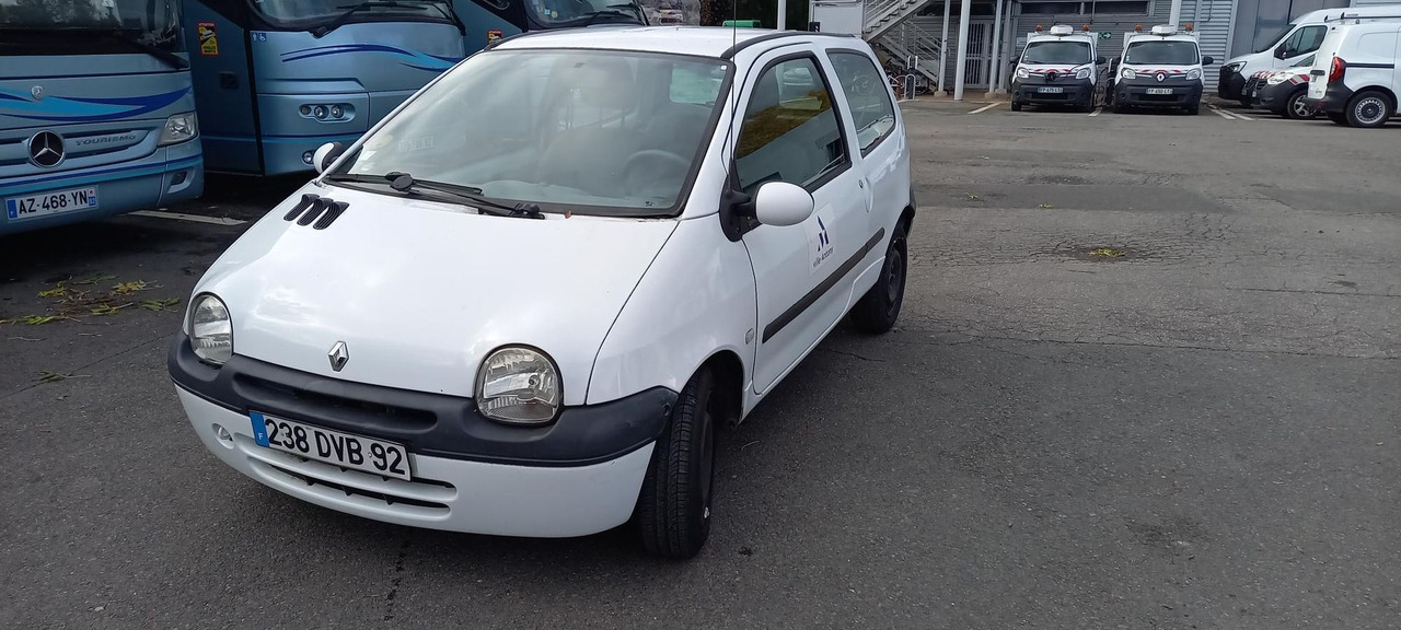 TWINGO ESSENCE (267) - PKW: das Bild 5 TWINGO ESSENCE (267) - PKW: das Bild 5