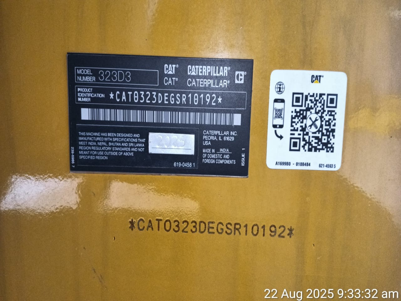 CATERPILLAR 323D3 - Bagger: das Bild 4 CATERPILLAR 323D3 - Bagger: das Bild 4