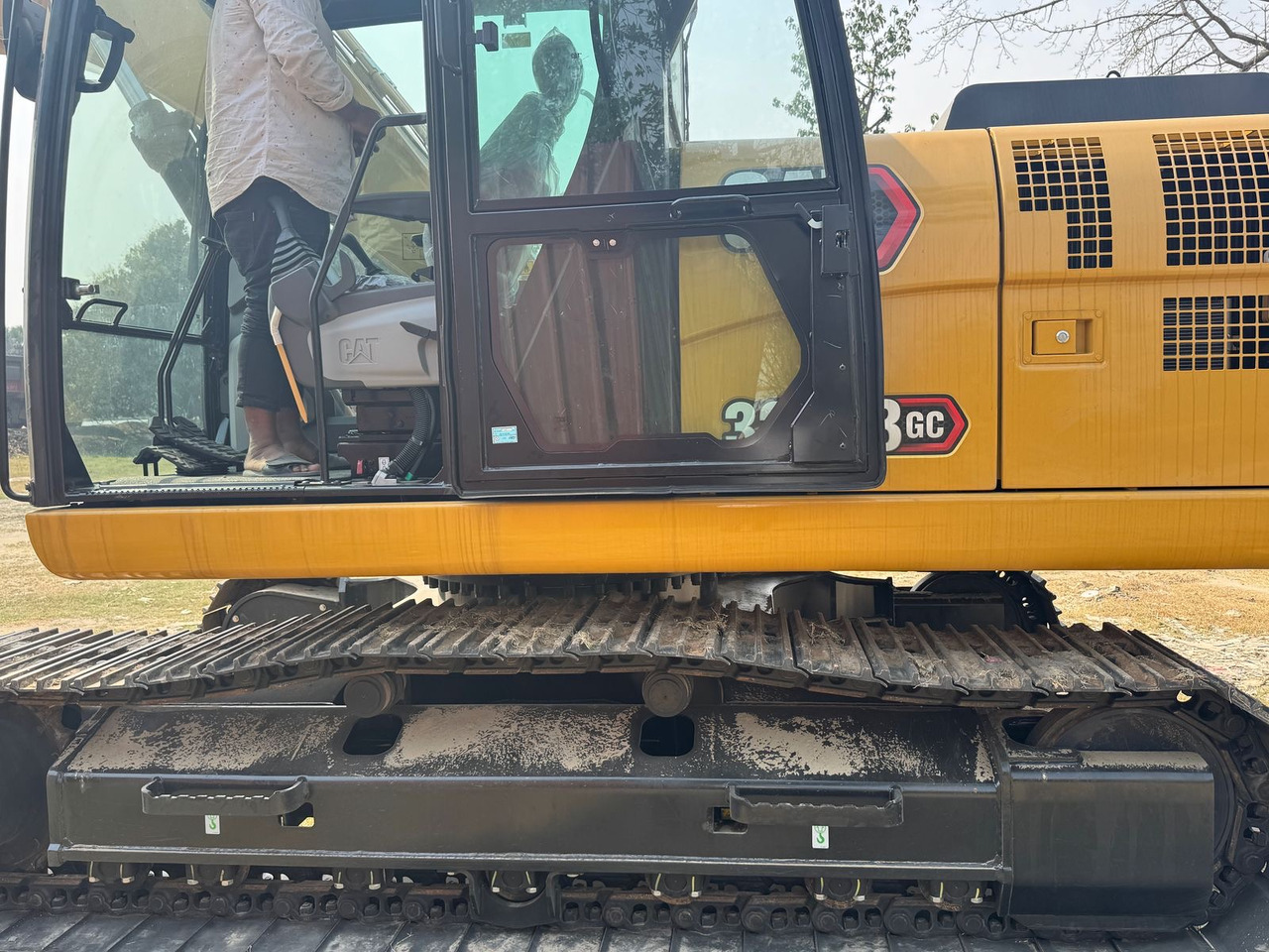 CATERPILLAR 323GC - Kettenbagger: das Bild 3 CATERPILLAR 323GC - Kettenbagger: das Bild 3