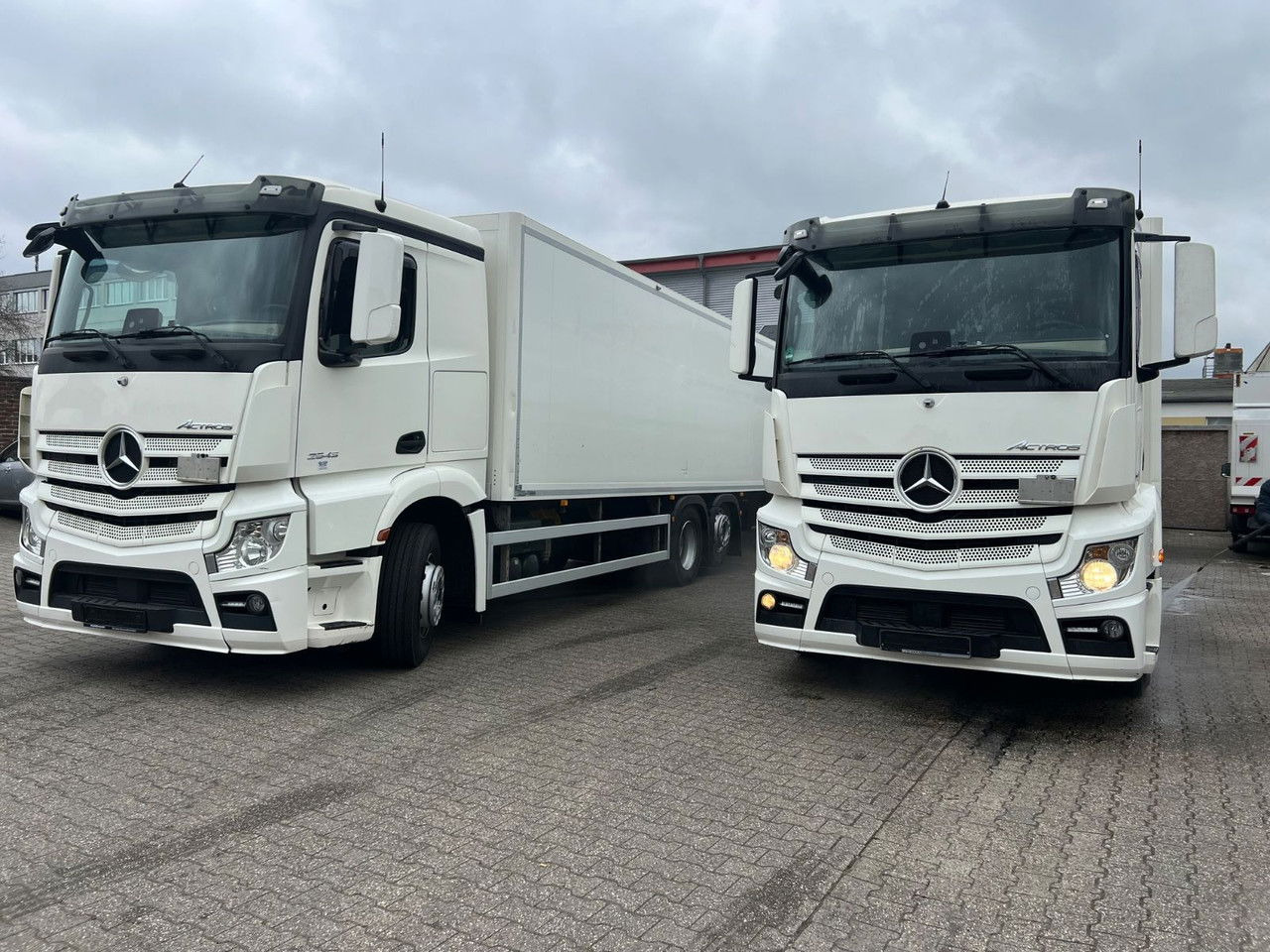 Mercedes-Benz Actros 2543 LBW Voll-Luft-Gefed-Lang Kof - Koffer LKW: das Bild 1 Mercedes-Benz Actros 2543 LBW Voll-Luft-Gefed-Lang Kof - Koffer LKW: das Bild 1