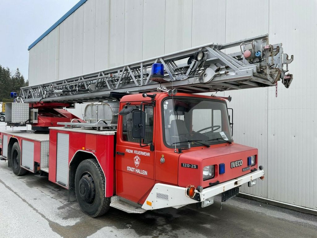 Iveco Magirus 120.25 Drehleiter 30m mit Korb! Iveco Magirus 120.25 Drehleiter 30m mit Korb! - Feuerwehrfahrzeug: das Bild 2 Iveco Magirus 120.25 Drehleiter 30m mit Korb! Iveco Magirus 120.25 Drehleiter 30m mit Korb! - Feuerwehrfahrzeug: das Bild 2