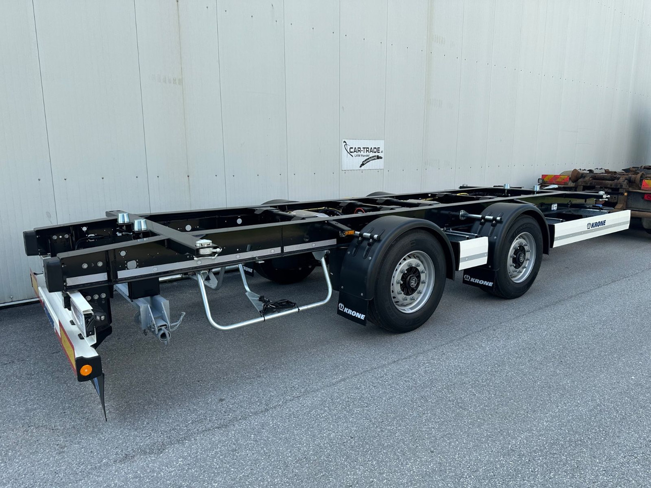 Krone ZZW 18elE10 Tadem BPW Maxi Krone ZZW 18elE10 Tadem BPW Maxi - Container/ Wechselfahrgestell Anhänger: das Bild 5 Krone ZZW 18elE10 Tadem BPW Maxi Krone ZZW 18elE10 Tadem BPW Maxi - Container/ Wechselfahrgestell Anhänger: das Bild 5