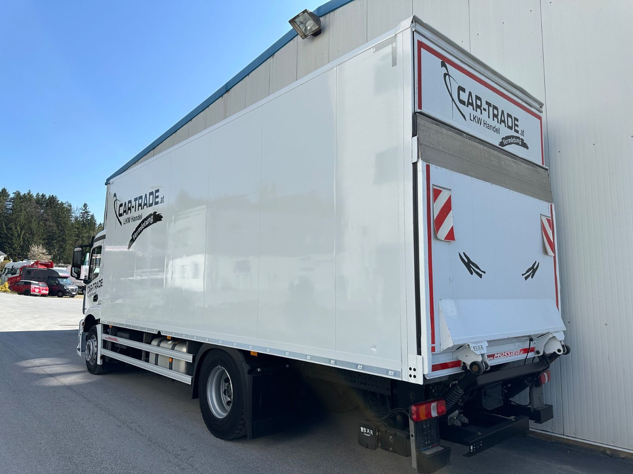 Mercedes-Benz Actros 1833 Koffer/LBW - Koffer LKW: das Bild 4 Mercedes-Benz Actros 1833 Koffer/LBW - Koffer LKW: das Bild 4