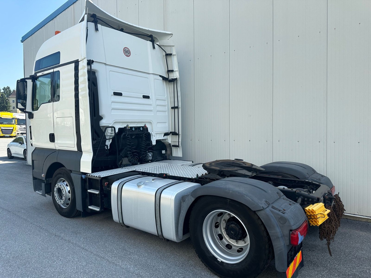 MAN TGX 18.460 XXL Intarder/Standklima - Sattelzugmaschine: das Bild 4 MAN TGX 18.460 XXL Intarder/Standklima - Sattelzugmaschine: das Bild 4