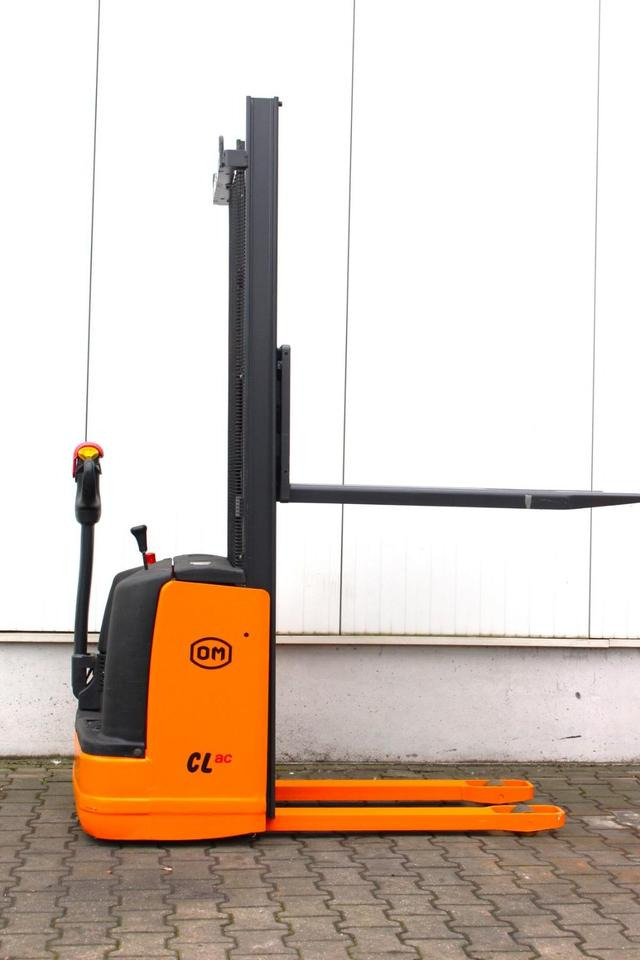 OM CL10,5ac - Batterie NEU - Hochhubwagen: das Bild 4 OM CL10,5ac - Batterie NEU - Hochhubwagen: das Bild 4