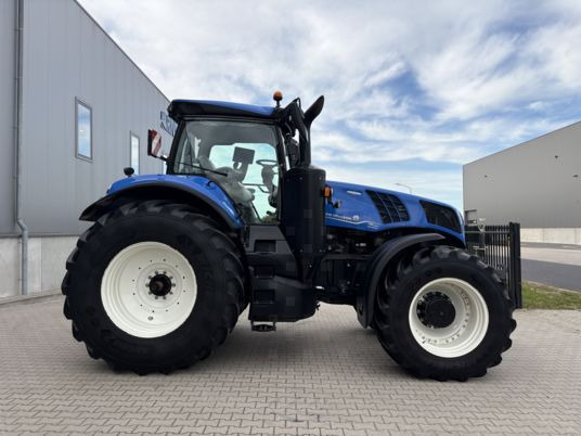 NEW HOLLAND New Holland T8.350 PLMi Genesis - Traktor: das Bild 2 NEW HOLLAND New Holland T8.350 PLMi Genesis - Traktor: das Bild 2