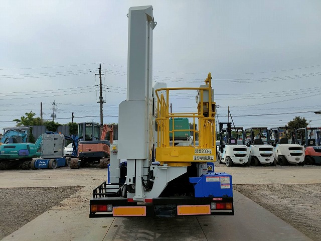 TADANO BT-110-1 - LKW mit Arbeitsbühne: das Bild 4 TADANO BT-110-1 - LKW mit Arbeitsbühne: das Bild 4