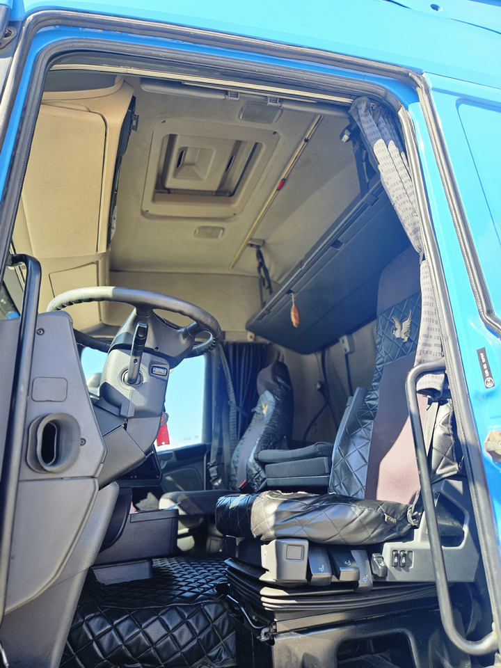 SCANIA R420 - Sattelzugmaschine: das Bild 3 SCANIA R420 - Sattelzugmaschine: das Bild 3