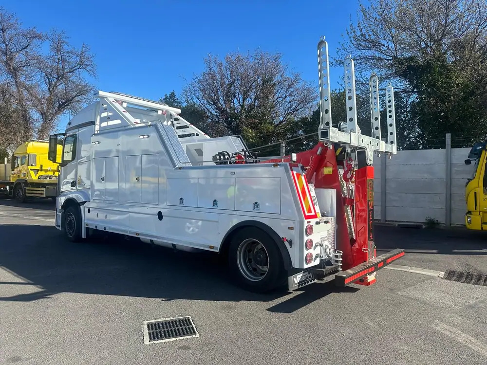 Mercedes-Benz Actros 1943 *NOUVELLE SUPERTRUCTURE GRS 20000 VEMASUR*FULL AIR - Abschleppwagen: das Bild 4 Mercedes-Benz Actros 1943 *NOUVELLE SUPERTRUCTURE GRS 20000 VEMASUR*FULL AIR - Abschleppwagen: das Bild 4