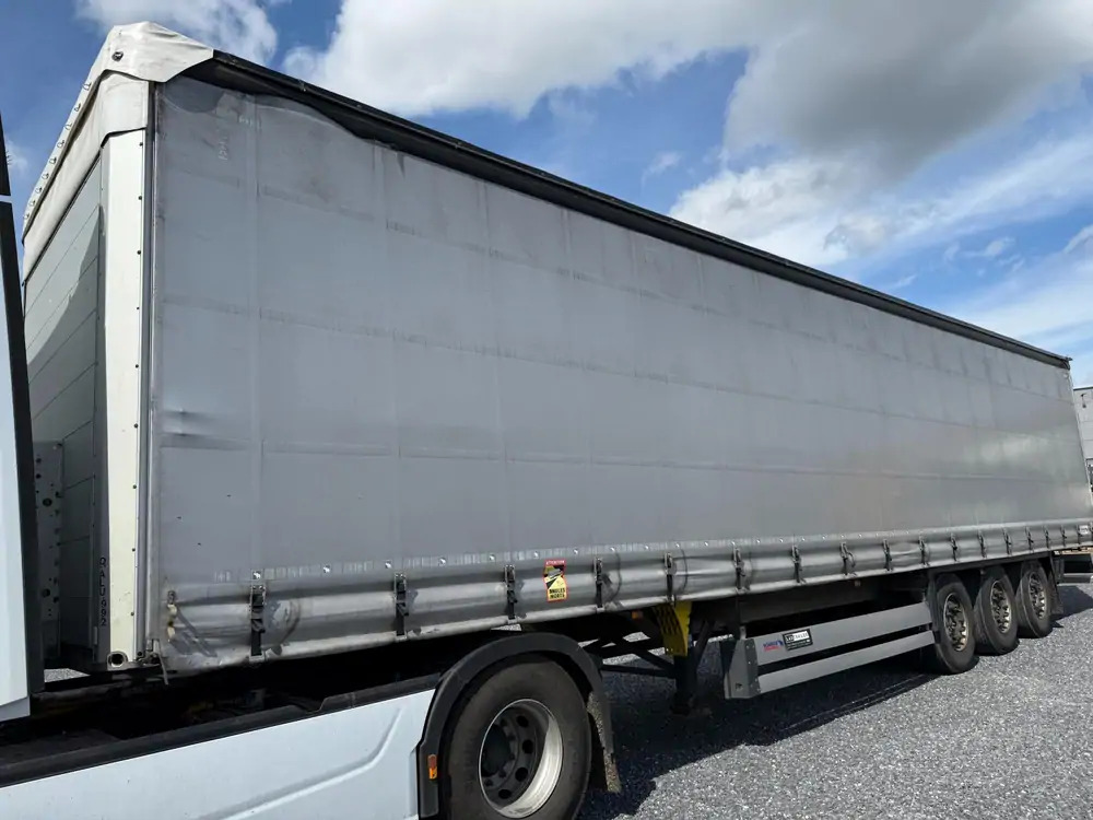 Schimtz Cargobull SCB*S3T*Tautliner - Planenauflieger: das Bild 2 Schimtz Cargobull SCB*S3T*Tautliner - Planenauflieger: das Bild 2