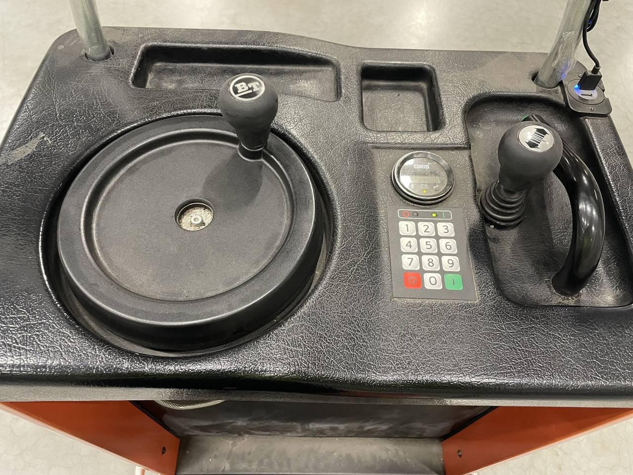 BT 609 AC TT - Kommissionierer: das Bild 3 BT 609 AC TT - Kommissionierer: das Bild 3