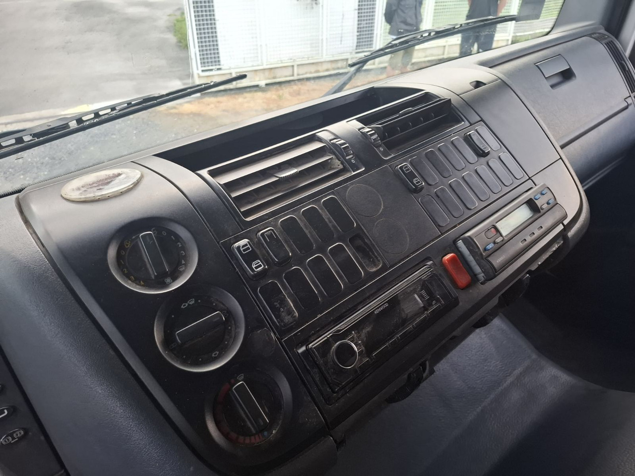 LKW MERCEDES-BENZ ATEGO 1523: das Bild 13