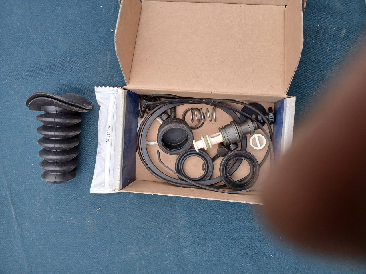 Repkit Clutchbooster DT 396153 for MAN - Kupplungsservo: das Bild 1 Repkit Clutchbooster DT 396153 for MAN - Kupplungsservo: das Bild 1