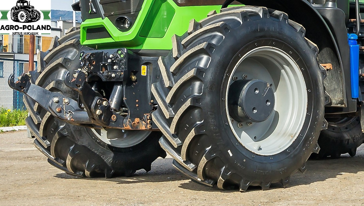 DEUTZ-FAHR 9340 TTV - 2016 - GPS - AUTOPILOT - Traktor: das Bild 4 DEUTZ-FAHR 9340 TTV - 2016 - GPS - AUTOPILOT - Traktor: das Bild 4