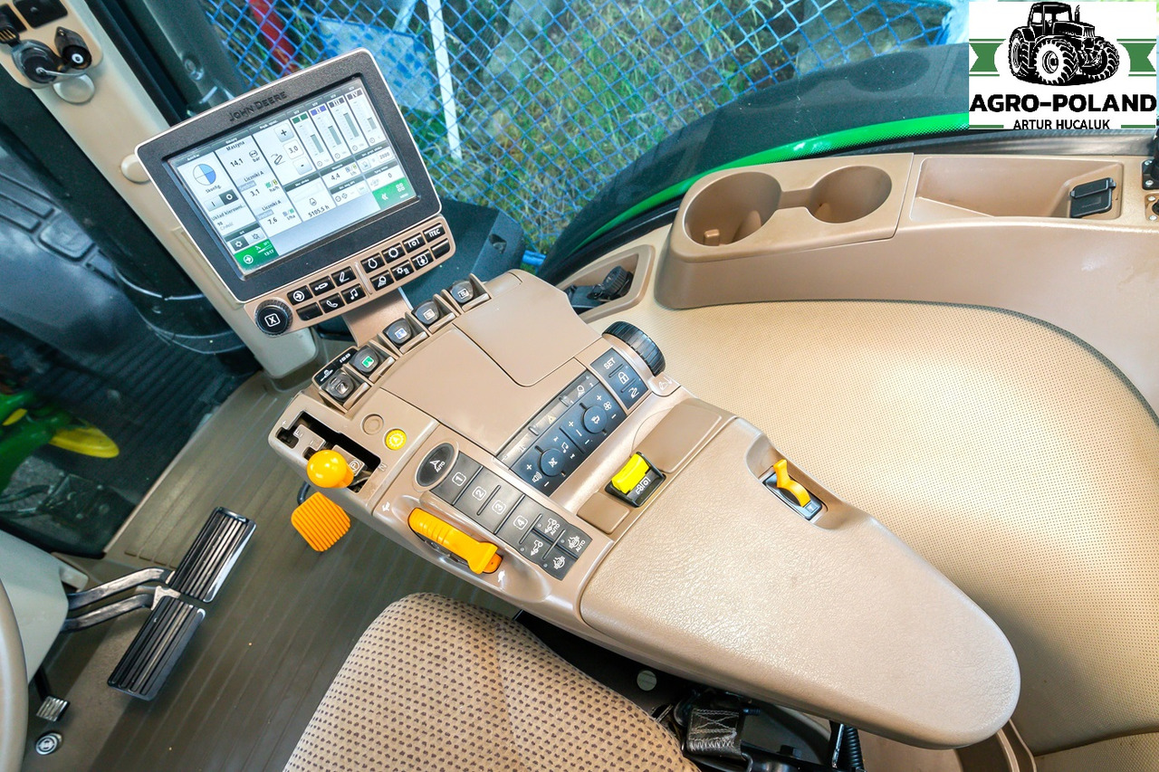 JOHN DEERE 8295 R - 5105 h - POWERSHIFT - AUTOTRAC - 2016 ROK - ORYGINALNE OPONY - Traktor: das Bild 3 JOHN DEERE 8295 R - 5105 h - POWERSHIFT - AUTOTRAC - 2016 ROK - ORYGINALNE OPONY - Traktor: das Bild 3