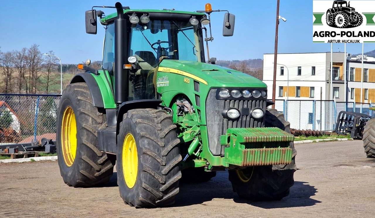 JOHN DEERE 8430 - 2008 ROK - 50 km/h - 11.206 h - Traktor: das Bild 2 JOHN DEERE 8430 - 2008 ROK - 50 km/h - 11.206 h - Traktor: das Bild 2