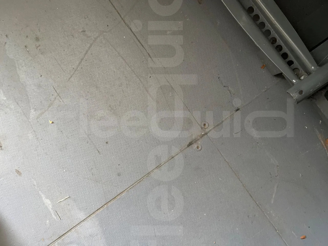 Humbaur Rimorchio - Reisebus: das Bild 2 Humbaur Rimorchio - Reisebus: das Bild 2