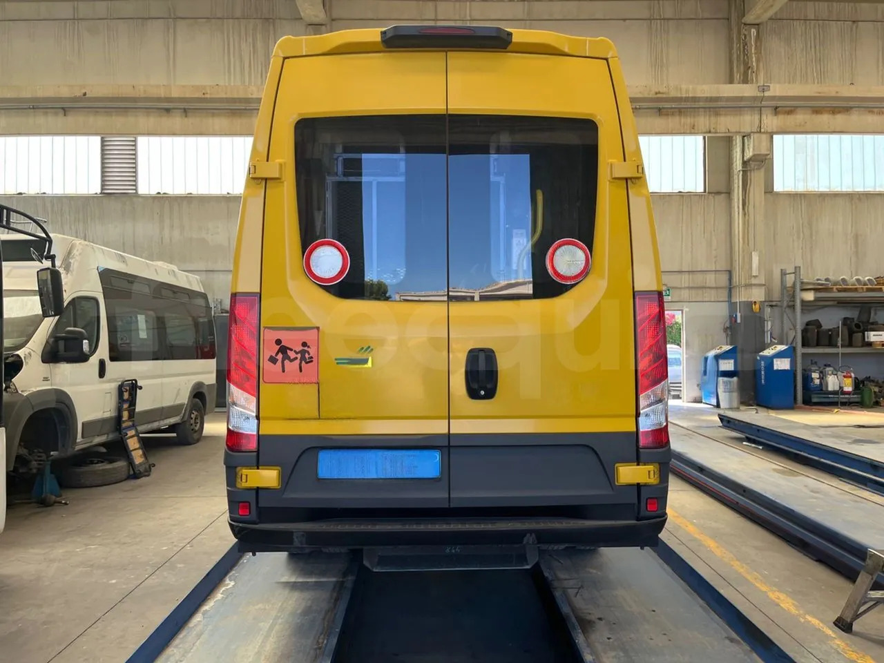 Iveco Daily - Schulbus: das Bild 5 Iveco Daily - Schulbus: das Bild 5
