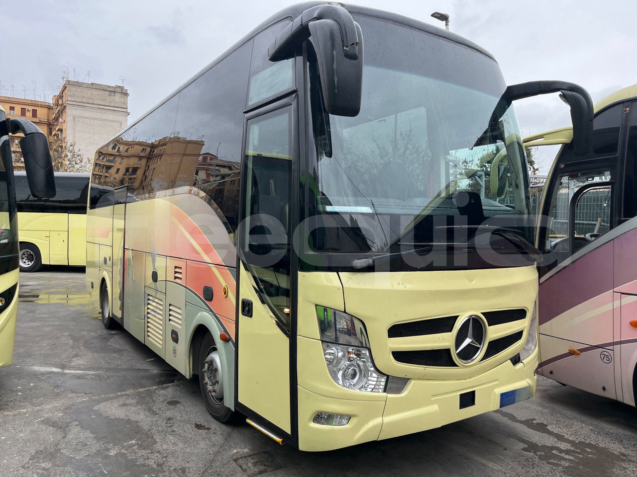 Mercedes-Benz Atego - Reisebus: das Bild 1 Mercedes-Benz Atego - Reisebus: das Bild 1