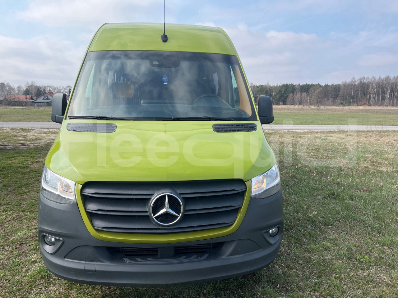 Mercedes-Benz Sprinter - Kleinbus, Personentransporter: das Bild 2 Mercedes-Benz Sprinter - Kleinbus, Personentransporter: das Bild 2