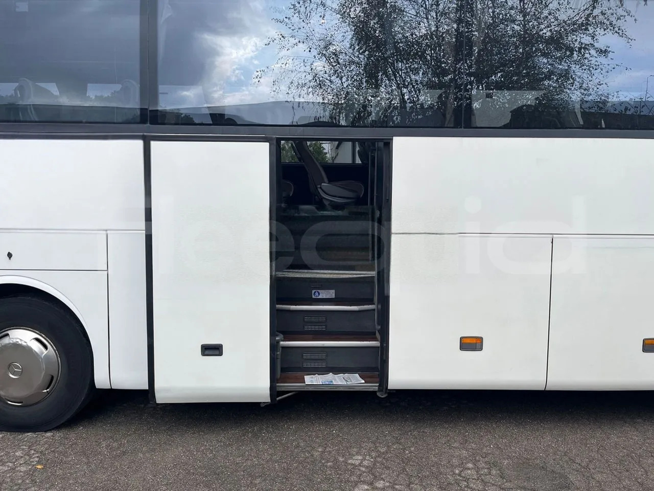 Reisebus Mercedes-Benz Tourismo: das Bild 16