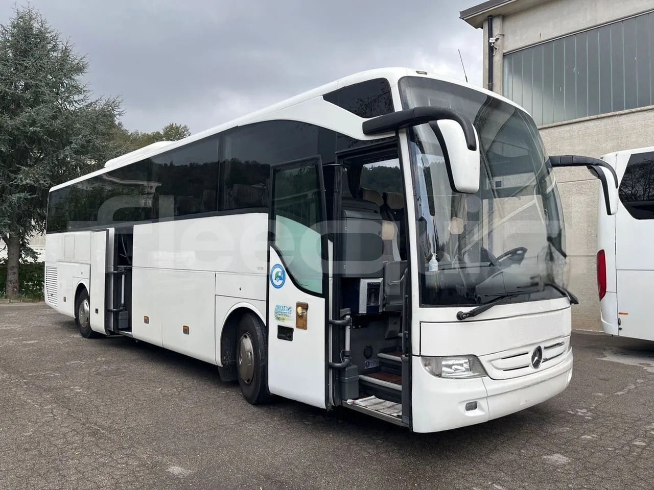 Reisebus Mercedes-Benz Tourismo: das Bild 12