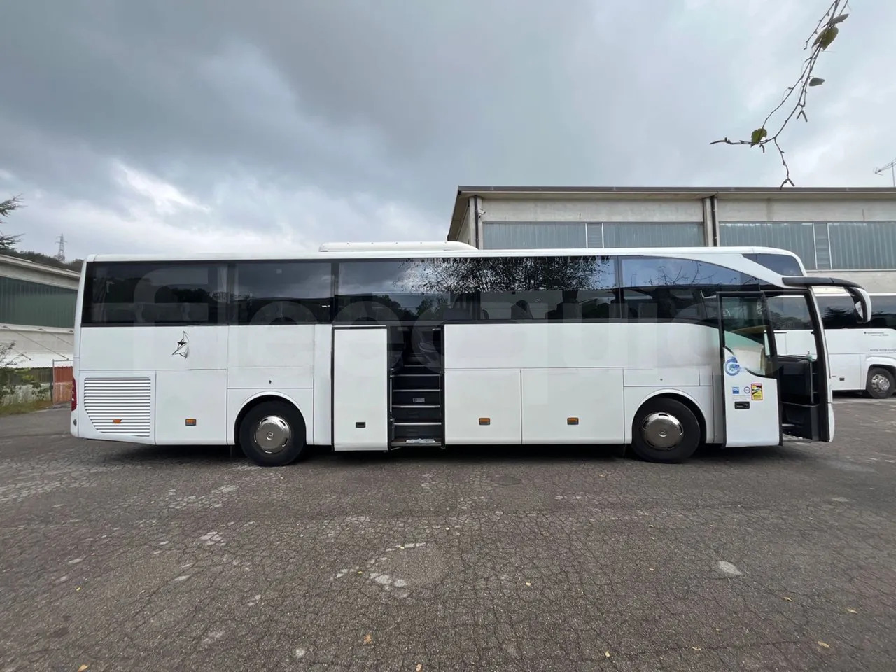 Reisebus Mercedes-Benz Tourismo: das Bild 14