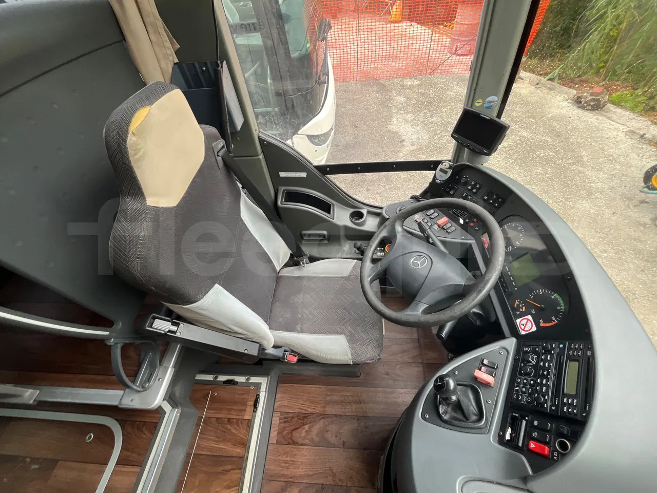 Reisebus Mercedes-Benz Tourismo: das Bild 20