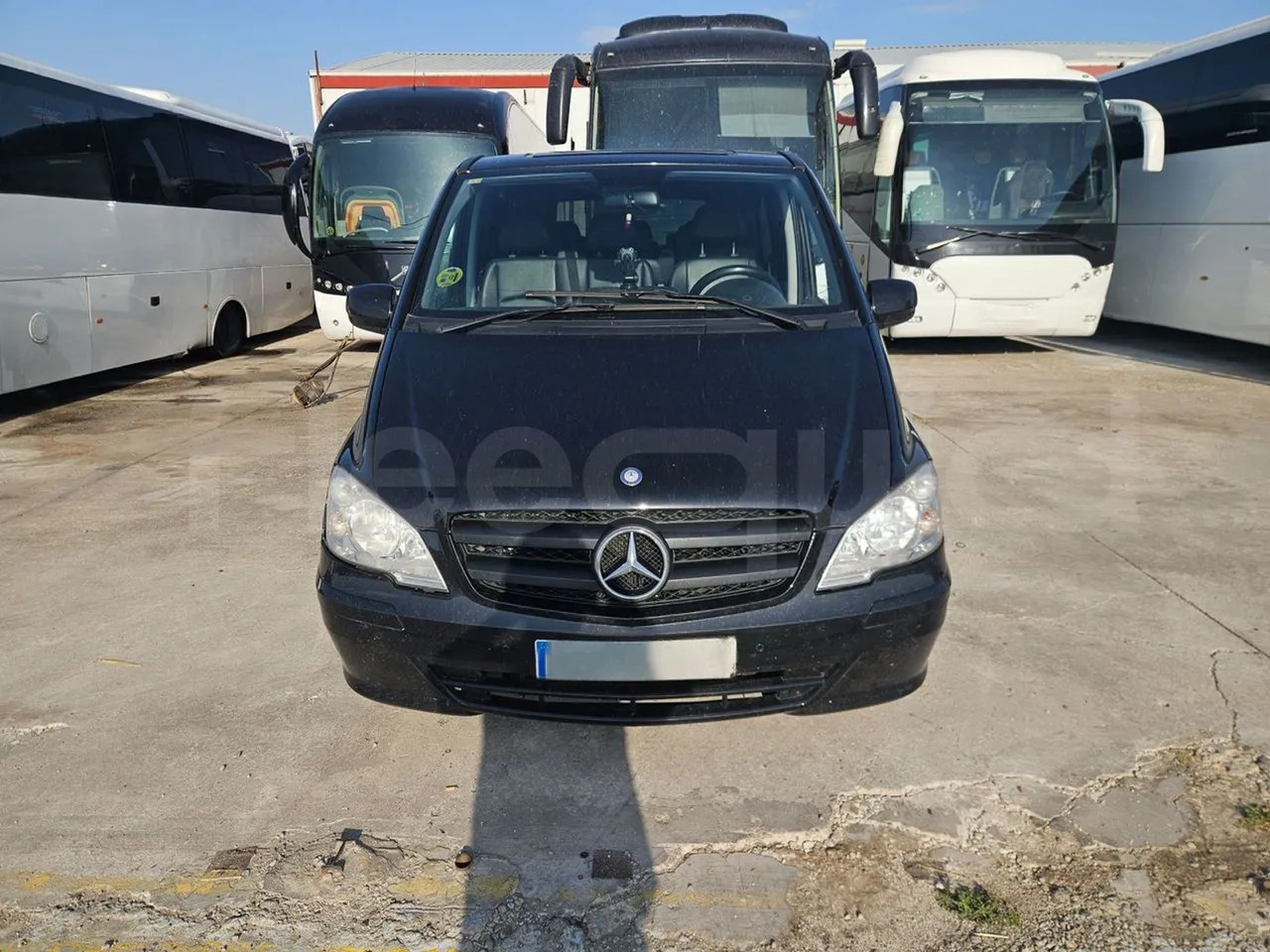 Mercedes-Benz Vito Tourer - Kleinbus, Personentransporter: das Bild 2 Mercedes-Benz Vito Tourer - Kleinbus, Personentransporter: das Bild 2