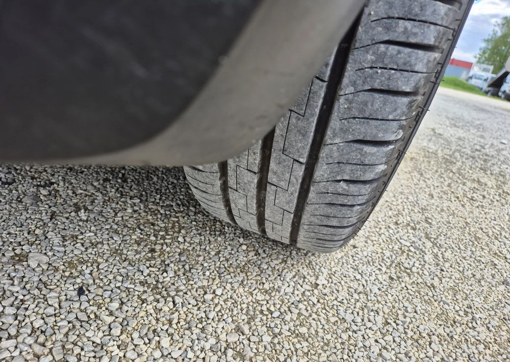 Transporter mit Doppelkabine Opel Movano 2.3: das Bild 14 Transporter mit Doppelkabine Opel Movano 2.3: das Bild 14