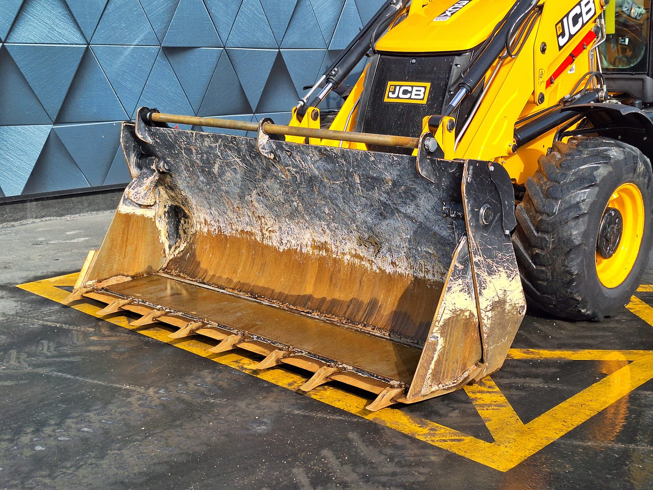 Baggerlader JCB 3CX: das Bild 9 Baggerlader JCB 3CX: das Bild 9