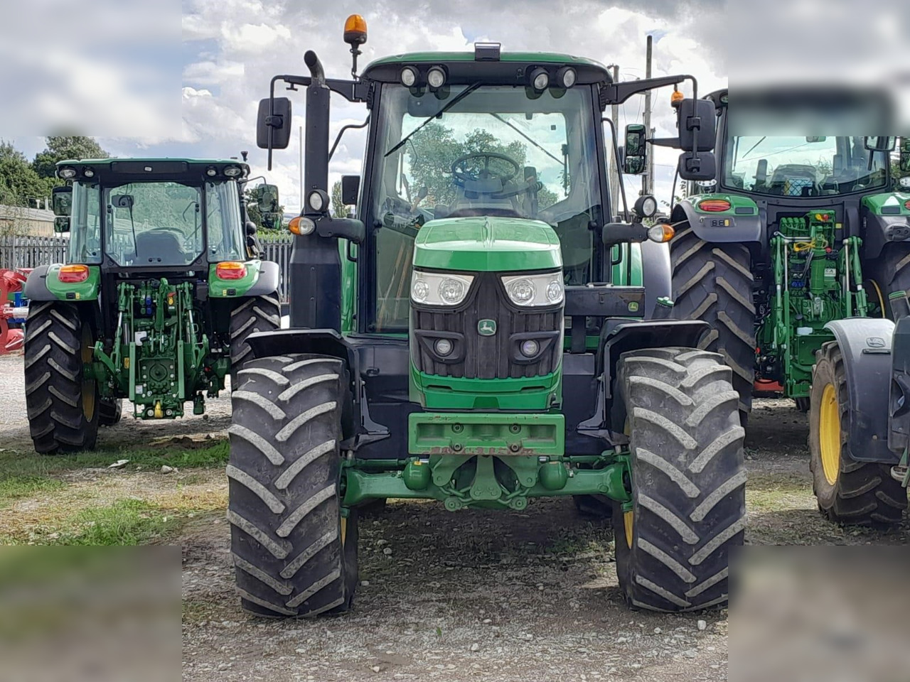 2018 JOHN DEERE 6130M - Traktor: das Bild 3 2018 JOHN DEERE 6130M - Traktor: das Bild 3