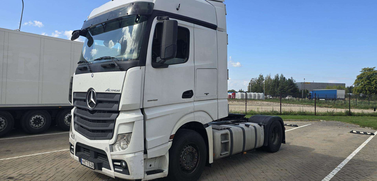 Mercedes-Benz ACTROS - Sattelzugmaschine: das Bild 1 Mercedes-Benz ACTROS - Sattelzugmaschine: das Bild 1