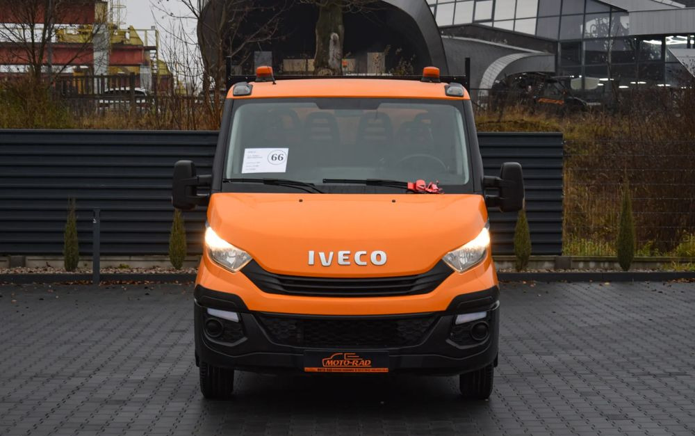 Iveco DAILY 35C16 / 2.3 - 160 KM / BRYGADÓWKA / 6 OSOBOWY / DOSTAWCZE / SKRZYNIA / KLIMA / NAWIGACJA / KAMERA COFANIA / TEMPOMAT / SERWISOWANY / SPROWADZONY - Transporter mit Doppelkabine: das Bild 2 Iveco DAILY 35C16 / 2.3 - 160 KM / BRYGADÓWKA / 6 OSOBOWY / DOSTAWCZE / SKRZYNIA / KLIMA / NAWIGACJA / KAMERA COFANIA / TEMPOMAT / SERWISOWANY / SPROWADZONY - Transporter mit Doppelkabine: das Bild 2