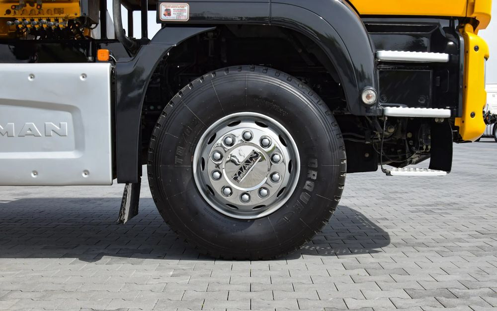 MAN TGS 26.400 / 6x4 / EURO 6 / UDT / HDS FASSI 165 / WYSUW x3 / ROTATOR / CHWYTAK / STEROWANIE RADIOWE / WZMOCNIONA RAMA / WYWROTKA / HYDROBURTA / AUTOMAT / 2017 / NOWE OPONY - 100% / NISKI PRZEBIEG - Leasing MAN TGS 26.400 / 6x4 / EURO 6 / UDT / HDS FASSI 165 / WYSUW x3 / ROTATOR / CHWYTAK / STEROWANIE RADIOWE / WZMOCNIONA RAMA / WYWROTKA / HYDROBURTA / AUTOMAT / 2017 / NOWE OPONY - 100% / NISKI PRZEBIEG: das Bild 10 MAN TGS 26.400 / 6x4 / EURO 6 / UDT / HDS FASSI 165 / WYSUW x3 / ROTATOR / CHWYTAK / STEROWANIE RADIOWE / WZMOCNIONA RAMA / WYWROTKA / HYDROBURTA / AUTOMAT / 2017 / NOWE OPONY - 100% / NISKI PRZEBIEG - Leasing MAN TGS 26.400 / 6x4 / EURO 6 / UDT / HDS FASSI 165 / WYSUW x3 / ROTATOR / CHWYTAK / STEROWANIE RADIOWE / WZMOCNIONA RAMA / WYWROTKA / HYDROBURTA / AUTOMAT / 2017 / NOWE OPONY - 100% / NISKI PRZEBIEG: das Bild 10