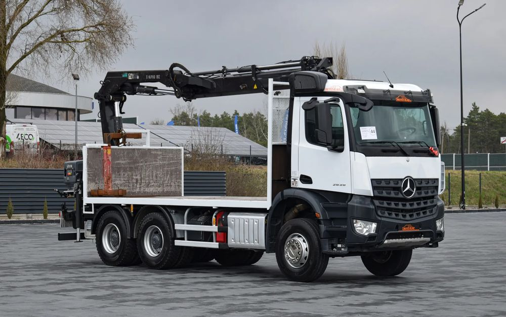 Mercedes-Benz AROCS 2636 / 6x4 / HIAB X-HIPRO 192 E-3 / WYSUW x3 / ROTATOR / STEROWANIE RADIOWE / UDT / PODPORY HYDRAULICZNE / AUTOMAT / KAMERA COFANIA / NISKI PRZEBIEG / SPROWADZONY - Pritsche LKW, Autokran: das Bild 3 Mercedes-Benz AROCS 2636 / 6x4 / HIAB X-HIPRO 192 E-3 / WYSUW x3 / ROTATOR / STEROWANIE RADIOWE / UDT / PODPORY HYDRAULICZNE / AUTOMAT / KAMERA COFANIA / NISKI PRZEBIEG / SPROWADZONY - Pritsche LKW, Autokran: das Bild 3