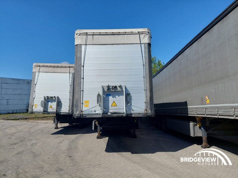 Schmitz Cargobull SCB*S3T - Planenauflieger: das Bild 1 Schmitz Cargobull SCB*S3T - Planenauflieger: das Bild 1