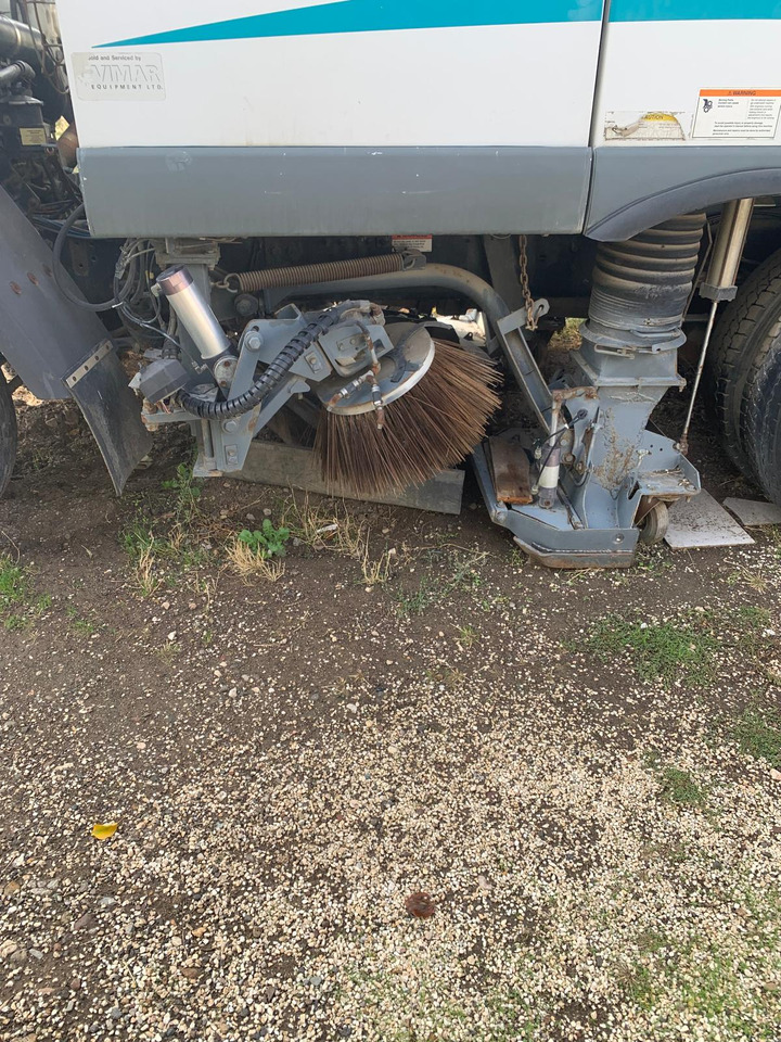 ELGIN GEOVAC VACUUM SWEEPER E TECHNOLOGY - Kehrmaschine: das Bild 5 ELGIN GEOVAC VACUUM SWEEPER E TECHNOLOGY - Kehrmaschine: das Bild 5